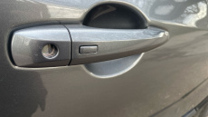 Nissan Juke 1.6 Hybrid N-Connecta 5dr Auto Hybrid Hatchback